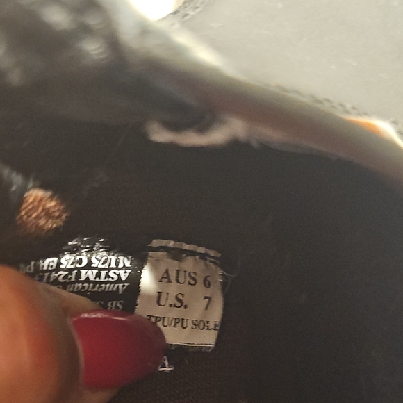 Blunstone Steeltoe UNISEX protective Footwear - Picture 10 of 13